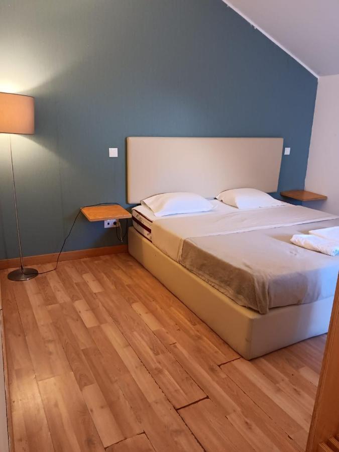 Estudios Campanha Apartahotel